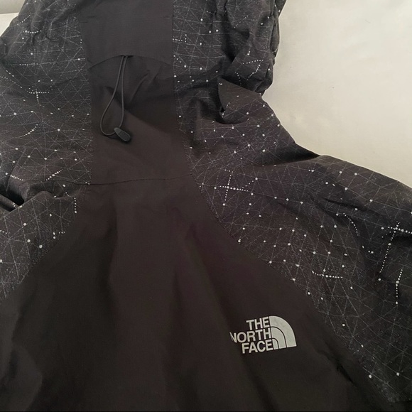 TNF Stormy Trail Jacket - SMALL - Picture 8 of 12
